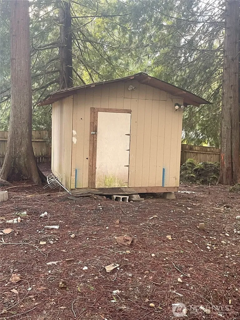 81 E Annas Way Shelton WA 98584