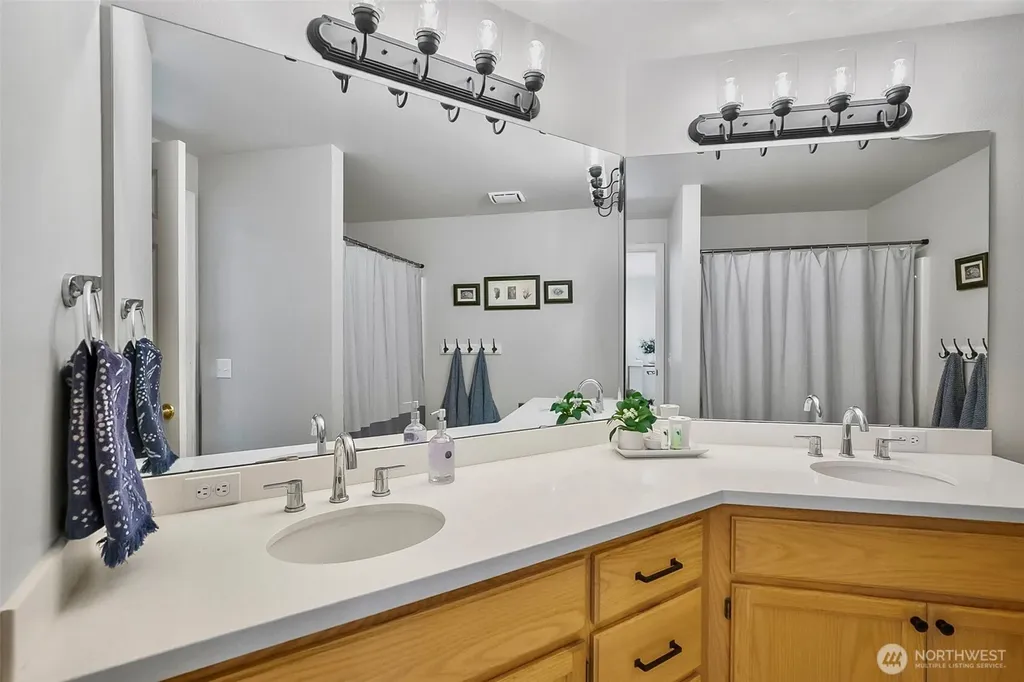 6101 152nd Street SE Snohomish WA 98296