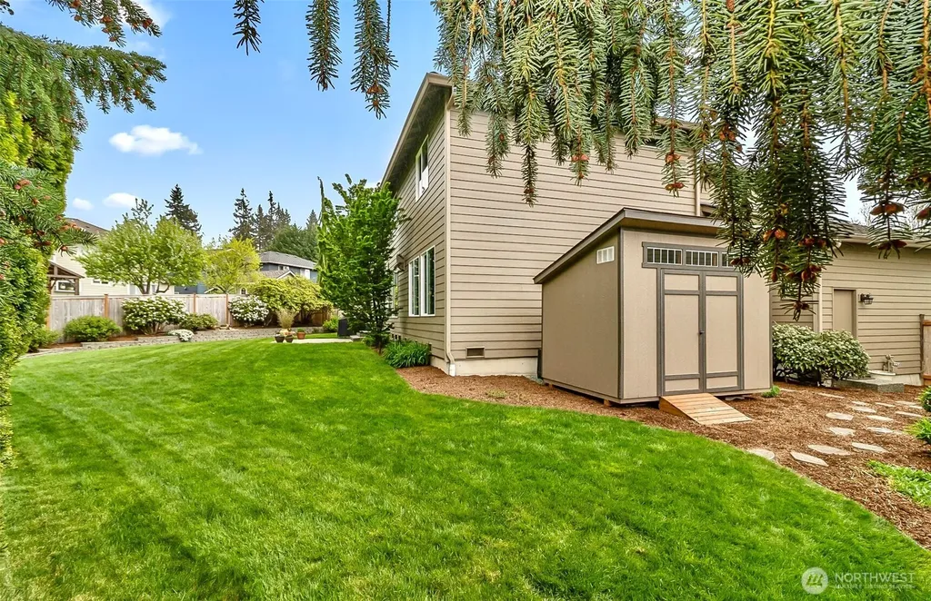 6101 152nd Street SE Snohomish WA 98296