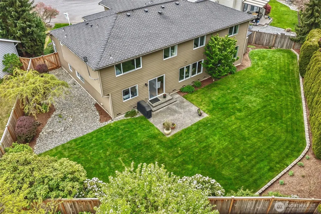 6101 152nd Street SE Snohomish WA 98296