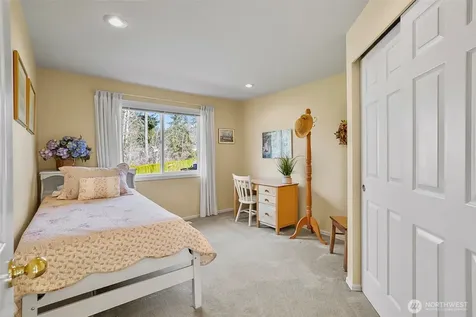 6101 152nd Street SE Snohomish WA 98296