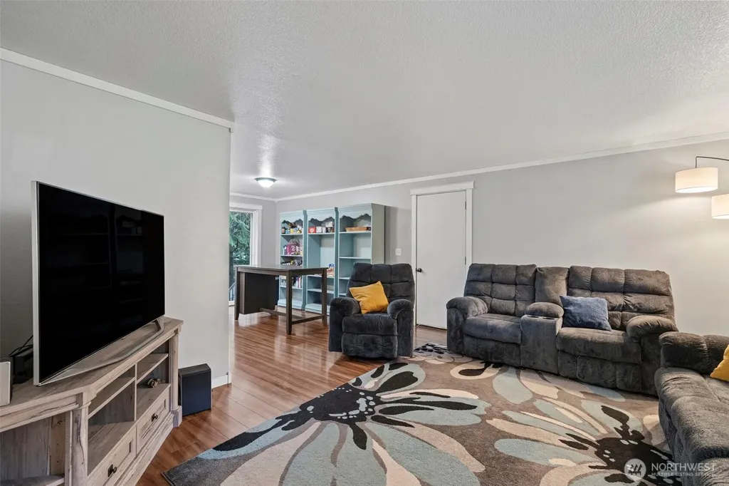 266 Bear View Drive Chehalis WA 98532