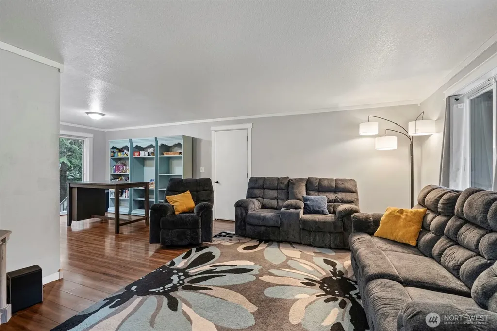 266 Bear View Drive Chehalis WA 98532