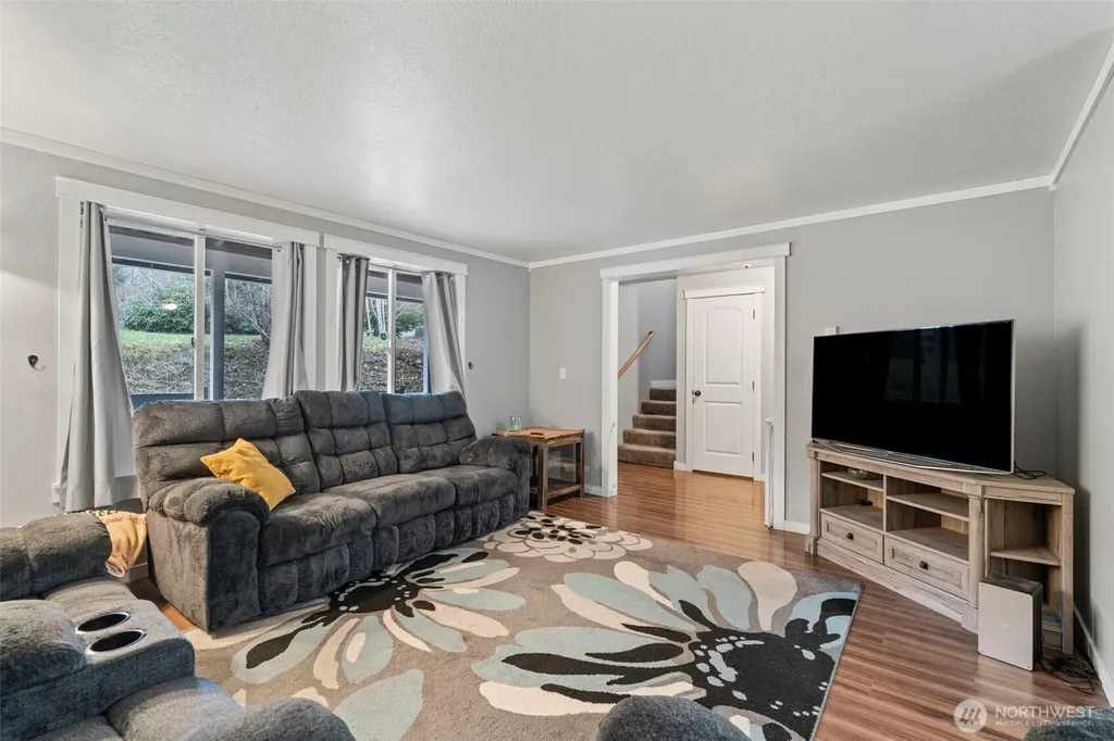 266 Bear View Drive Chehalis WA 98532