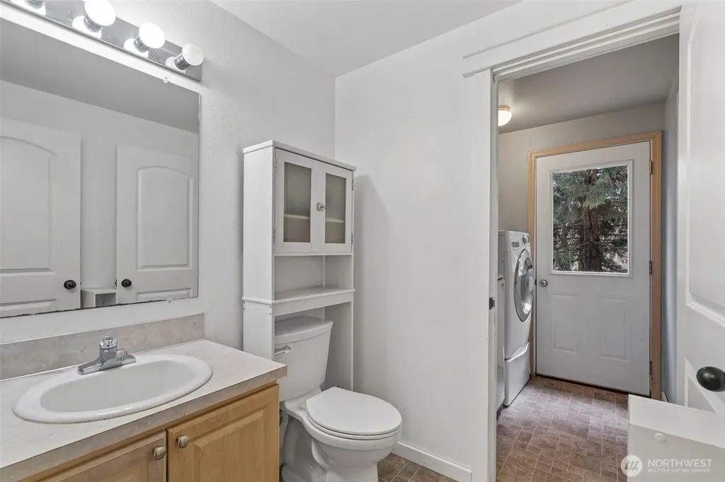 266 Bear View Drive Chehalis WA 98532