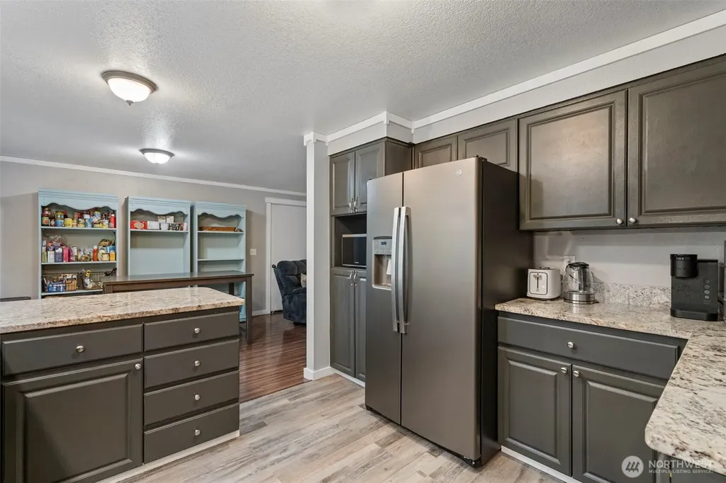 266 Bear View Drive Chehalis WA 98532