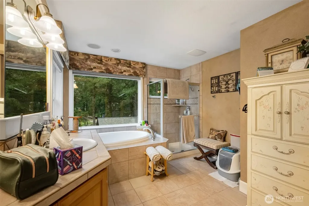 27565 265th Court SE Ravensdale WA 98051