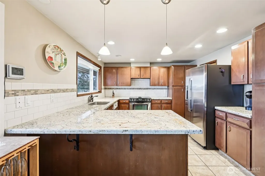 17340 Golden View Avenue La Conner WA 98257