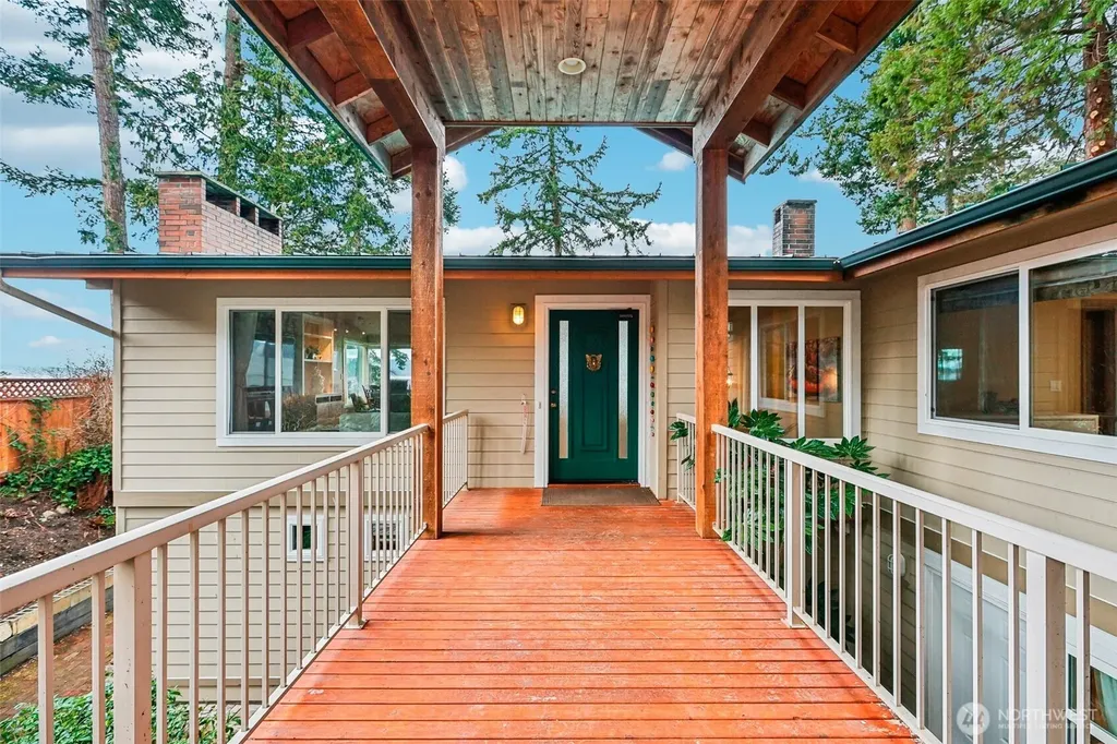 17340 Golden View Avenue La Conner WA 98257