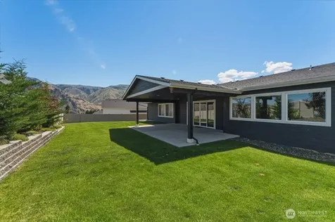 15008 Allison Place Entiat WA 98822