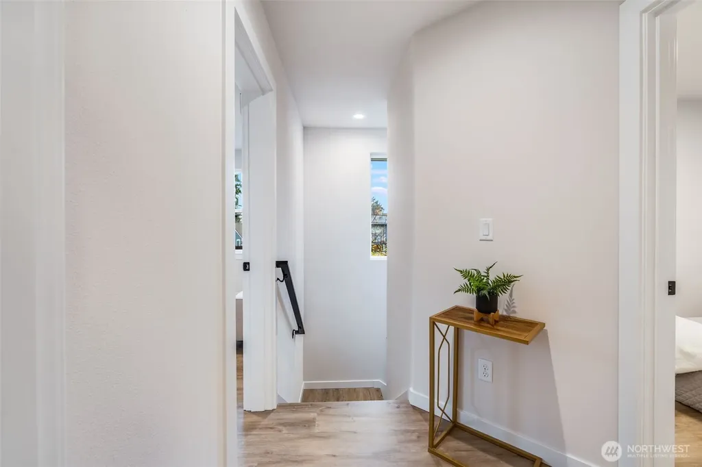 12531 25th Avenue NE Seattle WA 98125