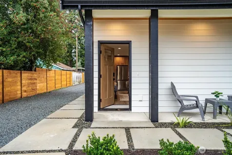 12531 25th Avenue NE Seattle WA 98125