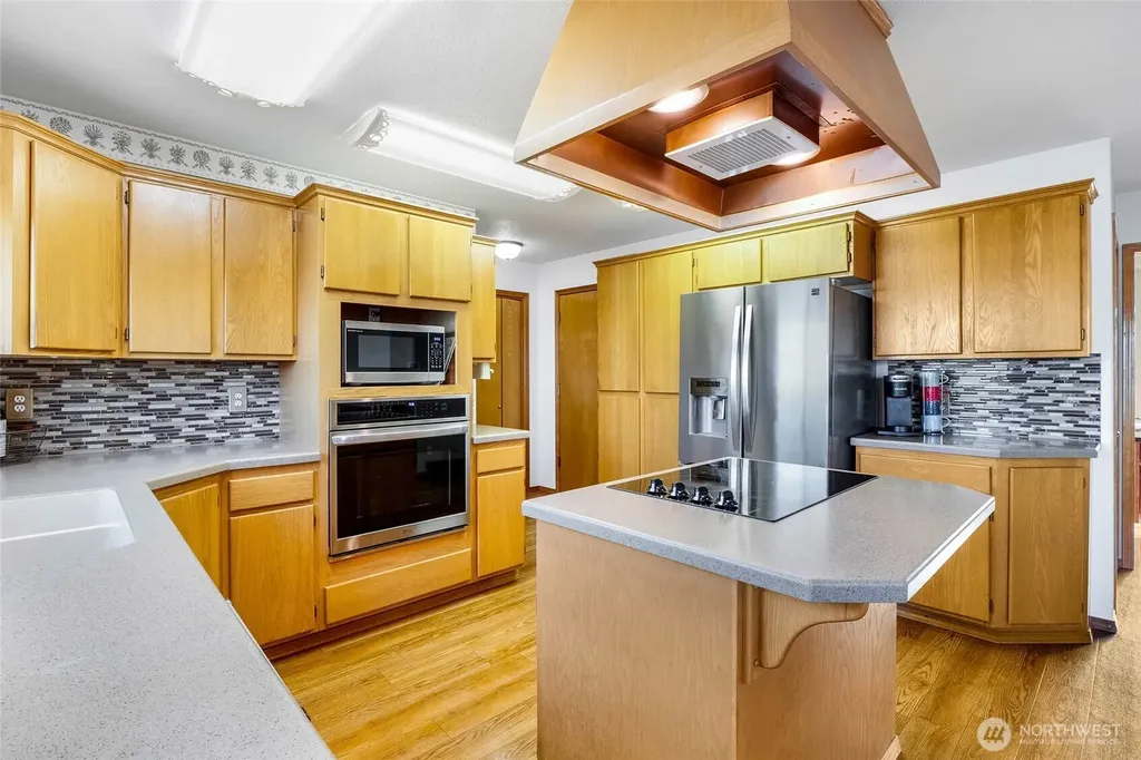 4114 Shorecrest Drive NE Moses Lake WA 98837