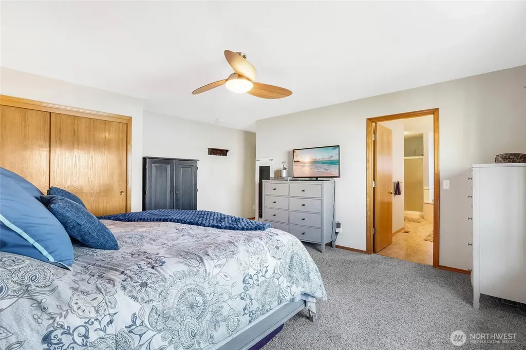 4114 Shorecrest Drive NE Moses Lake WA 98837