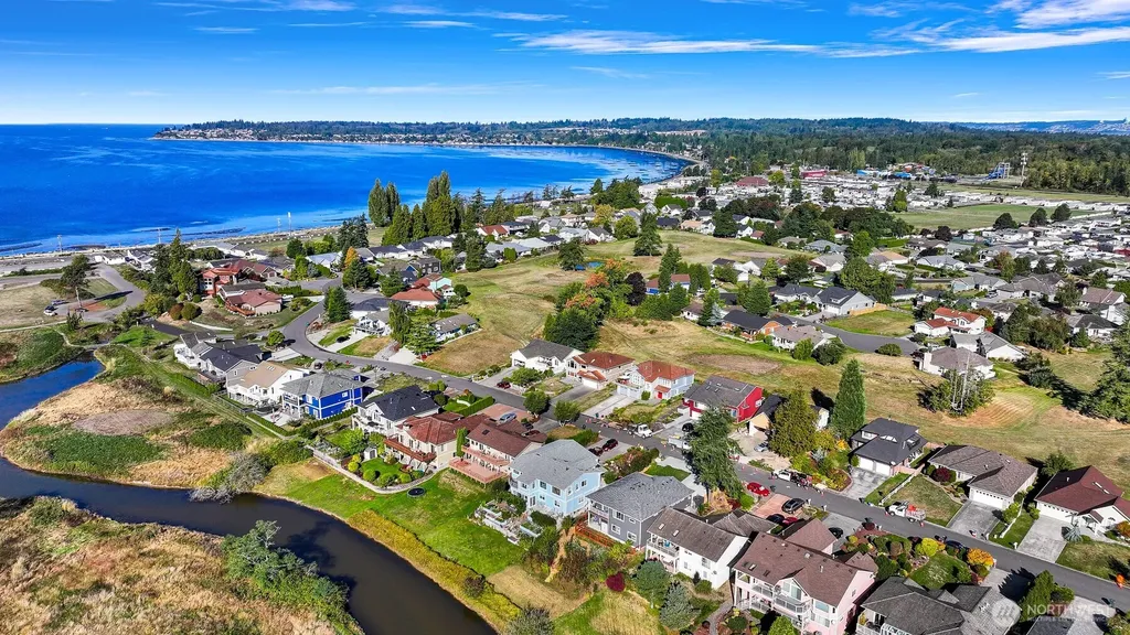 4761 S Golf Course Drive Blaine WA 98230