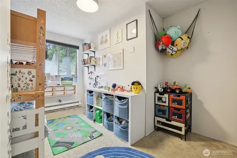 629 Cedar Avenue S Renton WA 98057