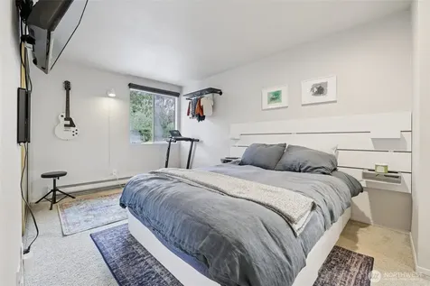 629 Cedar Avenue S Renton WA 98057