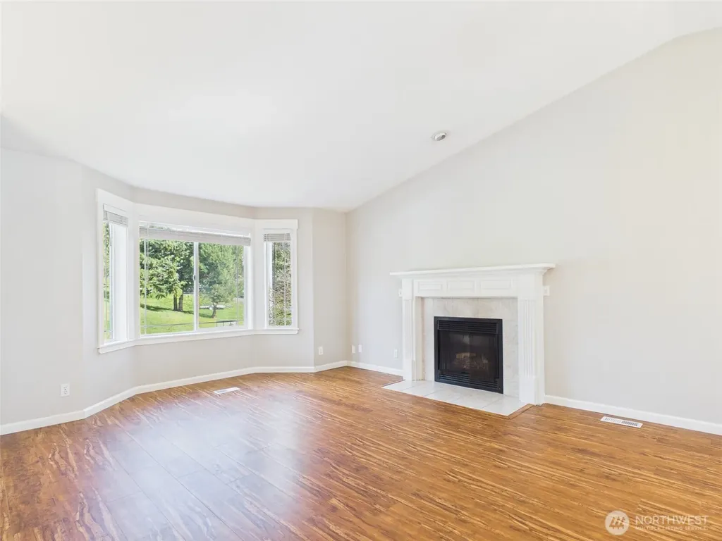 11414 26th Place SE Lake Stevens WA 98258