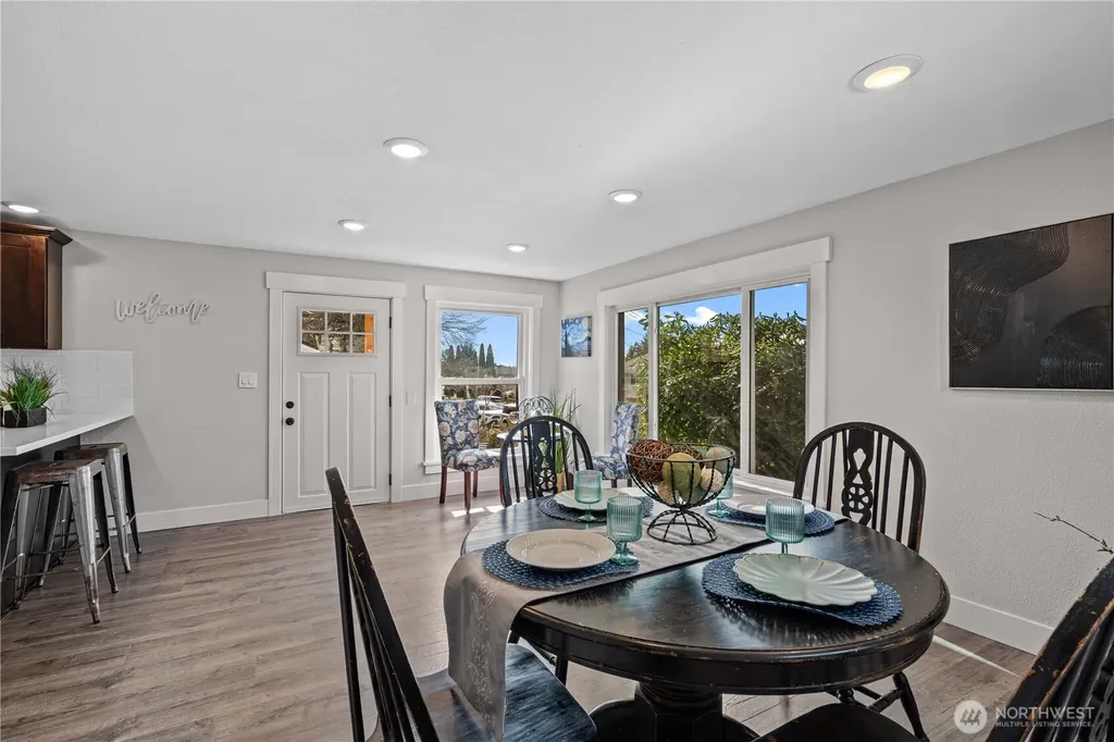 5526 20th Avenue S Seattle WA 98108