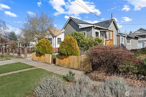 5526 20th Avenue S Seattle WA 98108