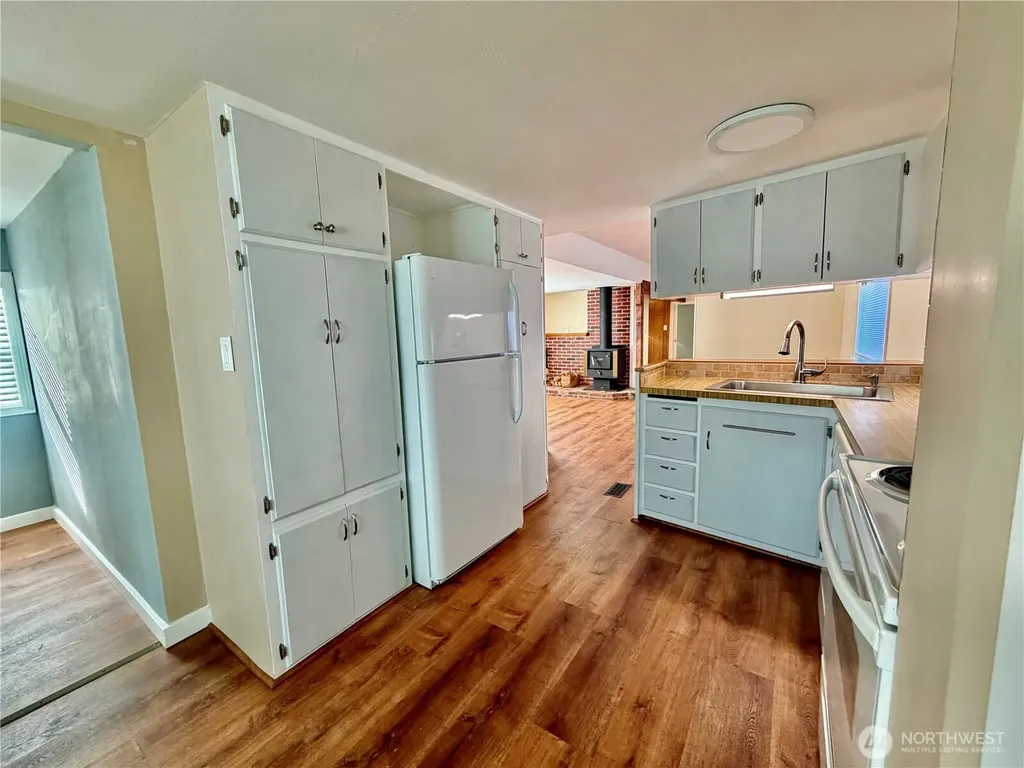 18501 52nd Avenue Lynnwood WA 98037