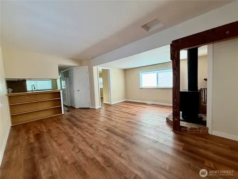 18501 52nd Avenue Lynnwood WA 98037