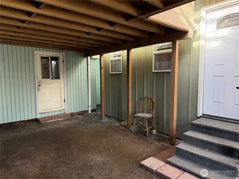 18501 52nd Avenue Lynnwood WA 98037