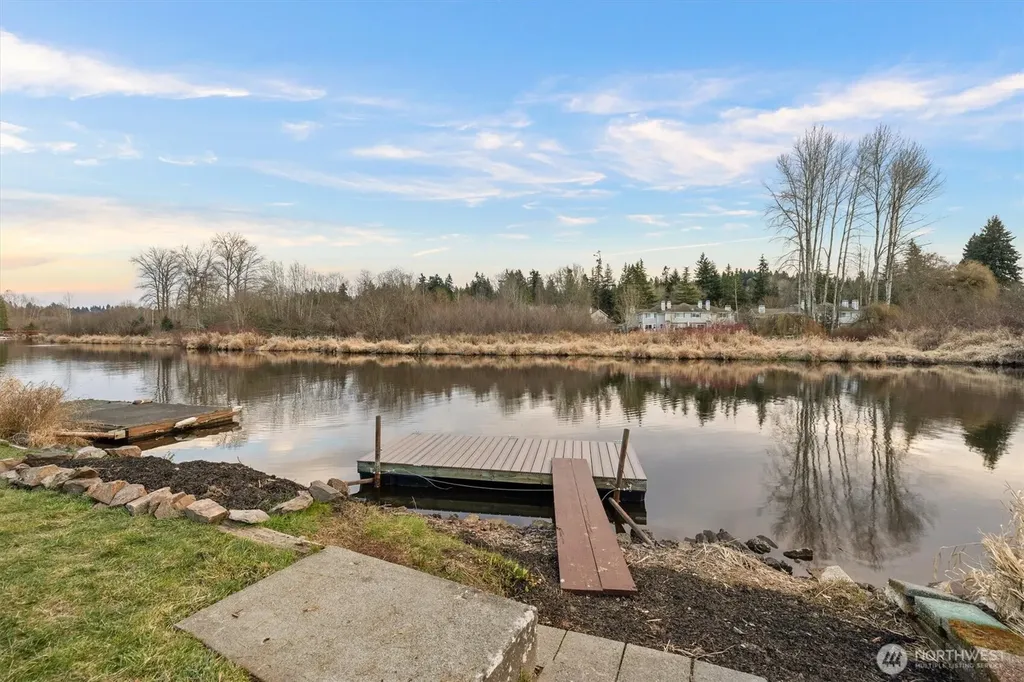 7031 NE 175th Street Kenmore WA 98028
