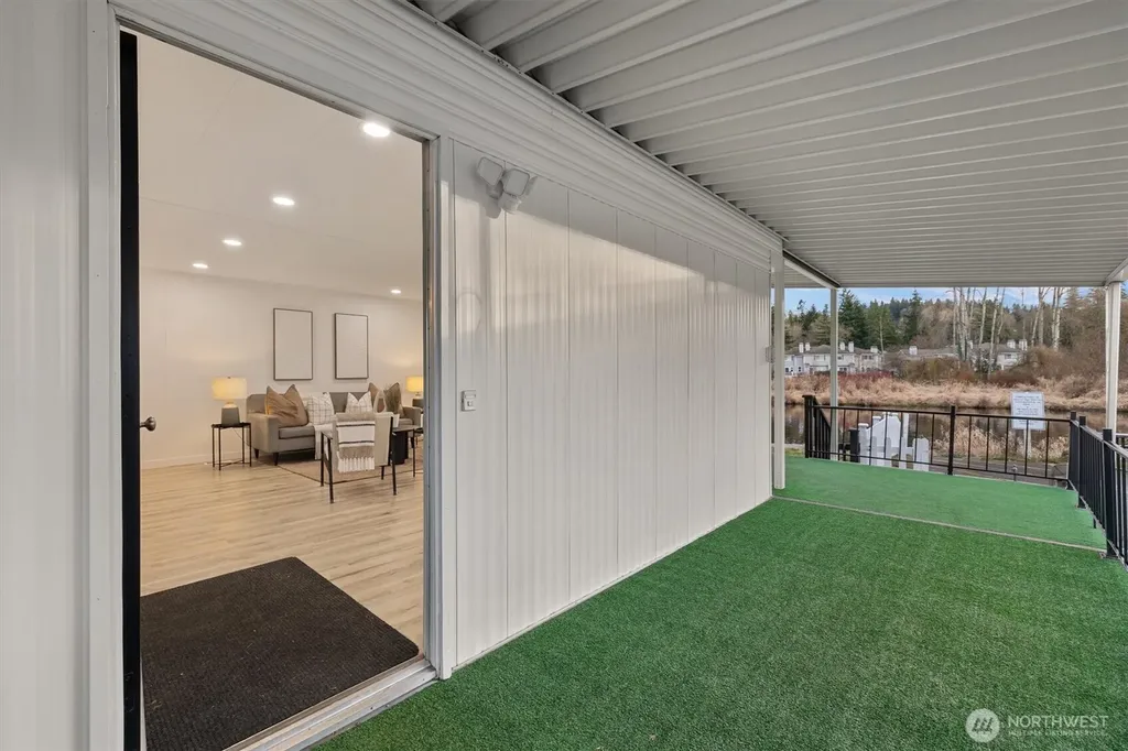 7031 NE 175th Street Kenmore WA 98028