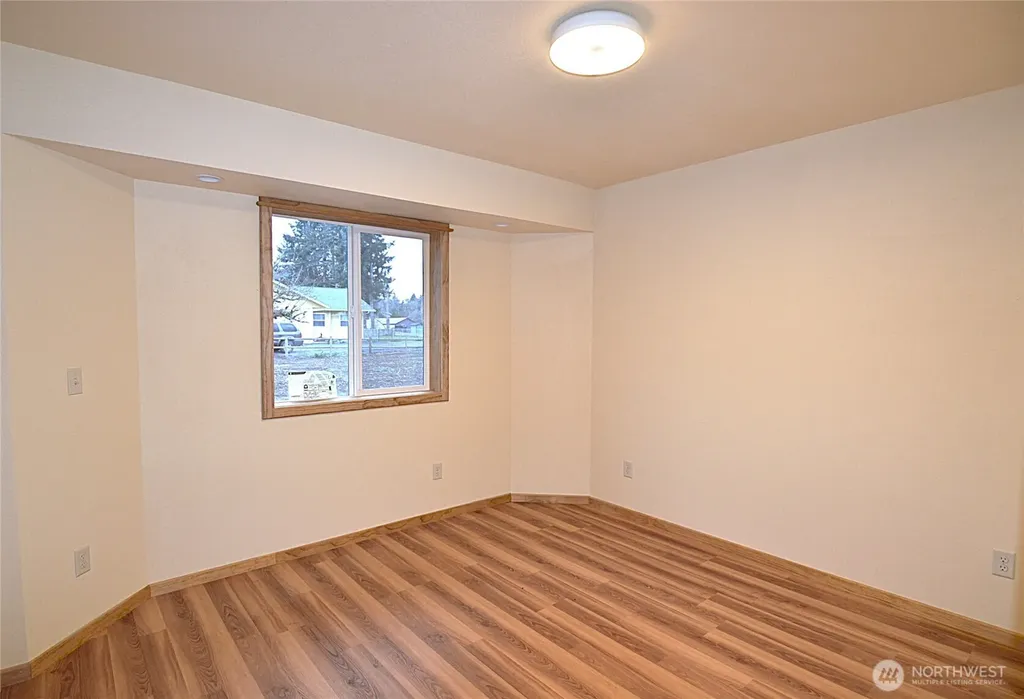 182 Frost Creek Road Glenoma WA 98336