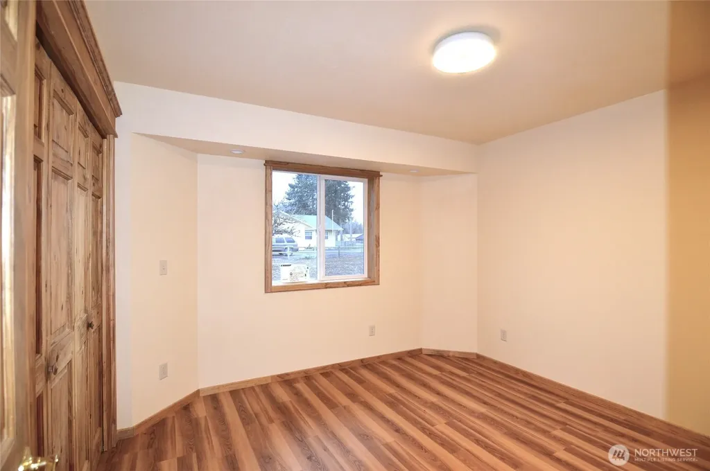 182 Frost Creek Road Glenoma WA 98336