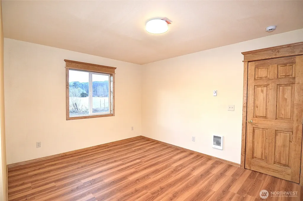 182 Frost Creek Road Glenoma WA 98336