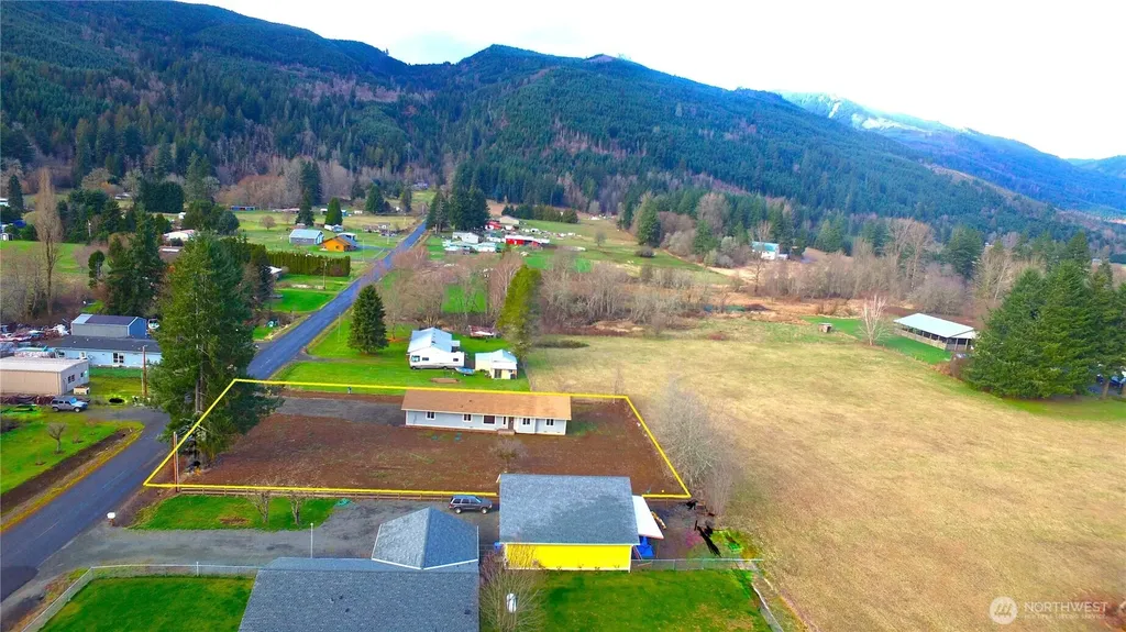 182 Frost Creek Road Glenoma WA 98336