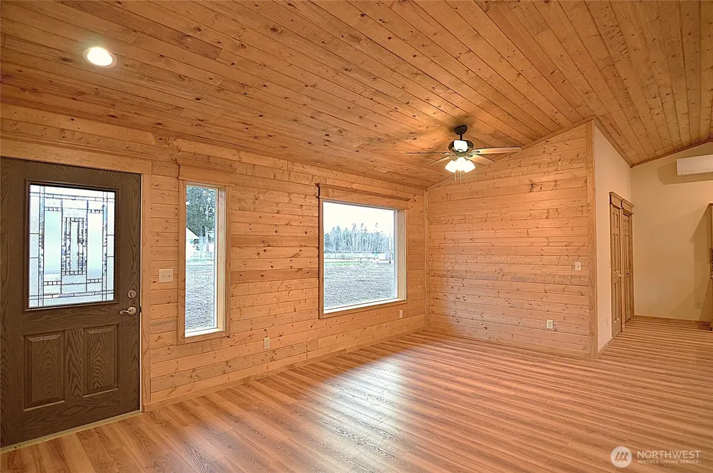 182 Frost Creek Road Glenoma WA 98336