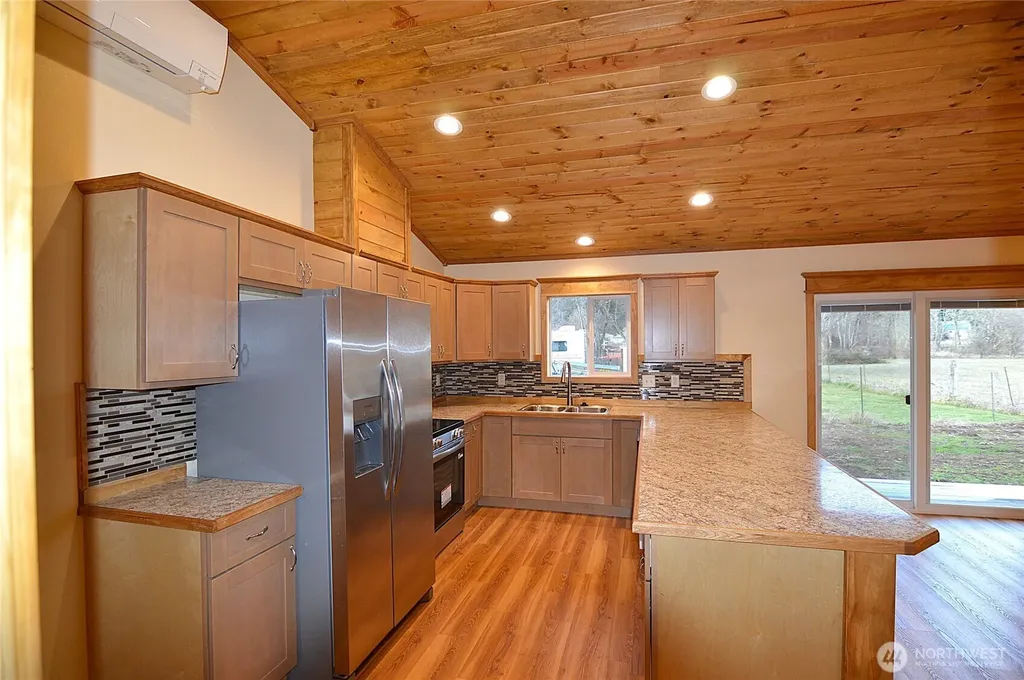 182 Frost Creek Road Glenoma WA 98336