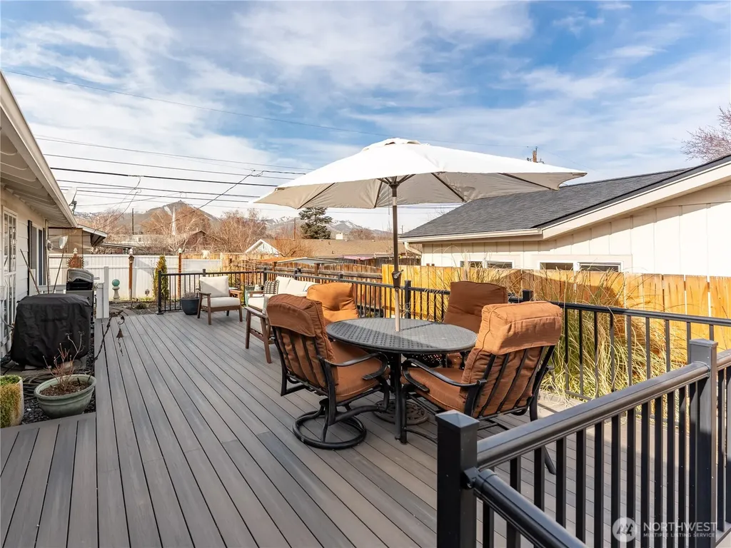 934 Stevens Street Wenatchee WA 98801