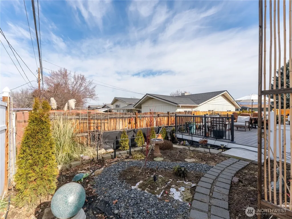 934 Stevens Street Wenatchee WA 98801