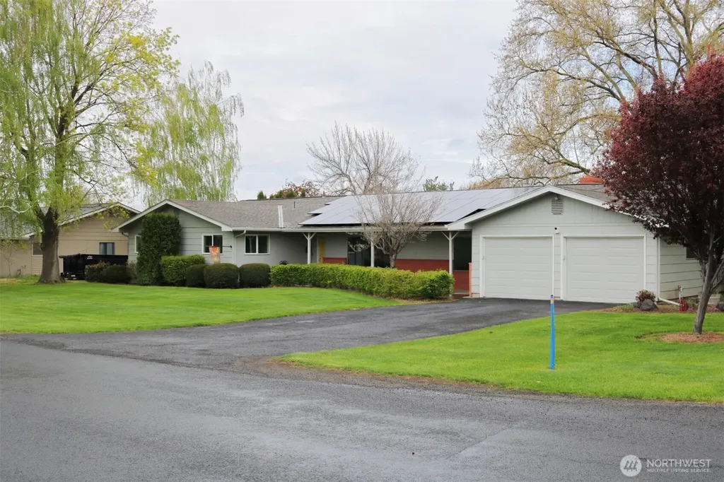 1917 Reser Road Walla Walla WA 99362