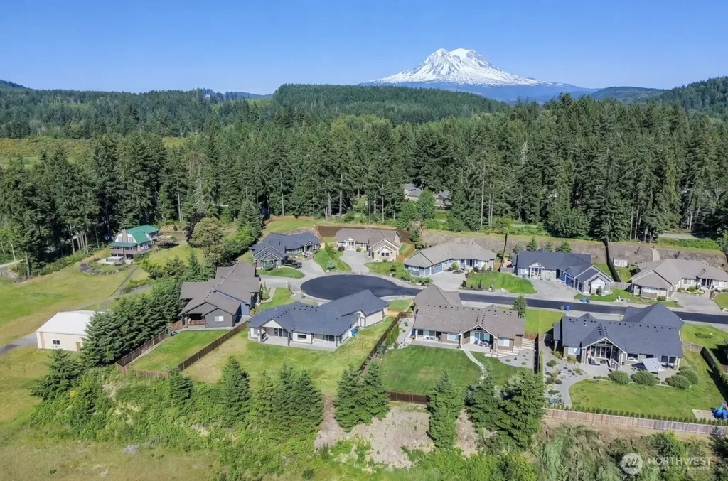 167 Mountain Crest Lane Eatonville WA 98328