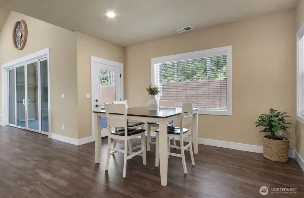 167 Mountain Crest Lane Eatonville WA 98328
