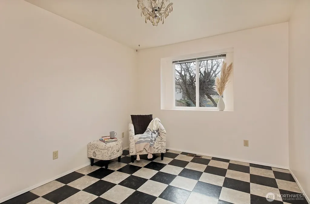 445 Mitchell Drive Coupeville WA 98239