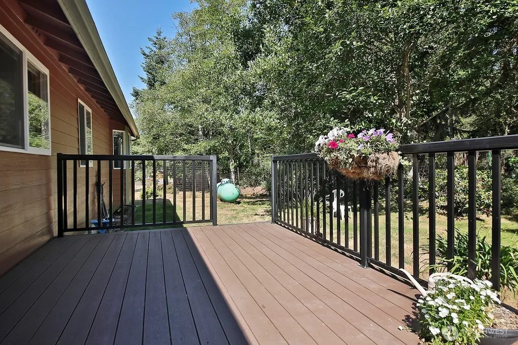 445 Mitchell Drive Coupeville WA 98239
