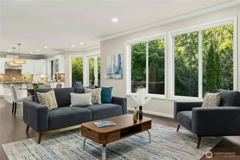 4102 194th Place NE Sammamish WA 98074