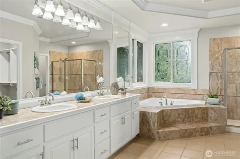 4102 194th Place NE Sammamish WA 98074