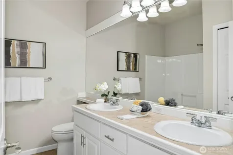 4102 194th Place NE Sammamish WA 98074