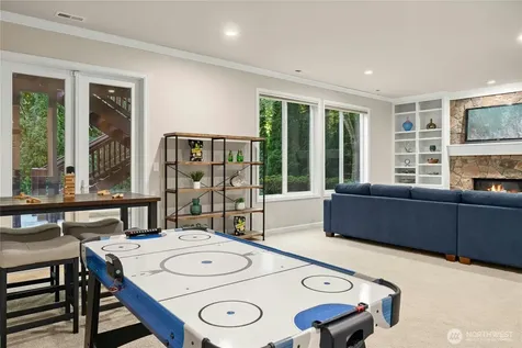 4102 194th Place NE Sammamish WA 98074