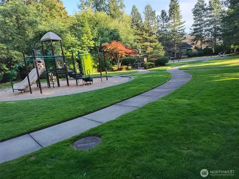 4102 194th Place NE Sammamish WA 98074