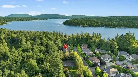 4102 194th Place NE Sammamish WA 98074
