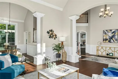 4102 194th Place NE Sammamish WA 98074