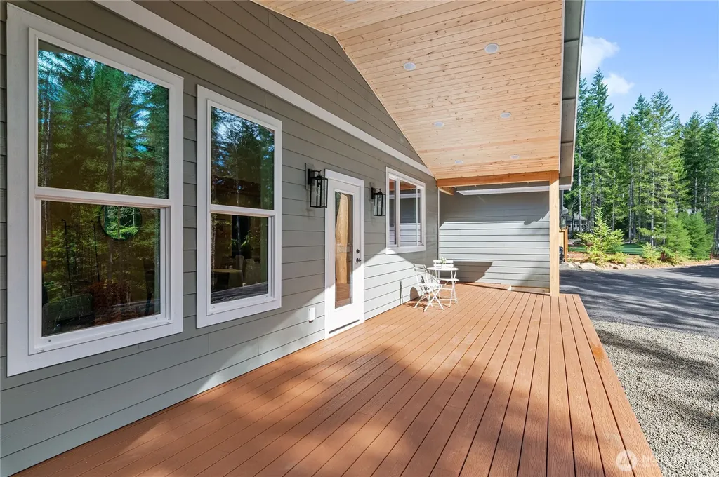 50 E Blackberry Lane Union WA 98592